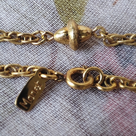 MONET Signed Gold Tone Plated Acorn Extra Long 54" Vintage Chain Necklace - Picture 5 of 6